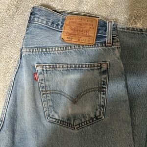Levi’s 501 Straight Blue Jean